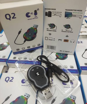 دانگل AUX بلوتوث چراغ دار مدل Q2